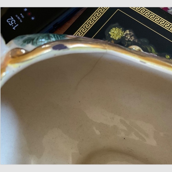 Capodimonte Vintage Pedestal Centerpiece Bowl Planter - Picture 9 of 9